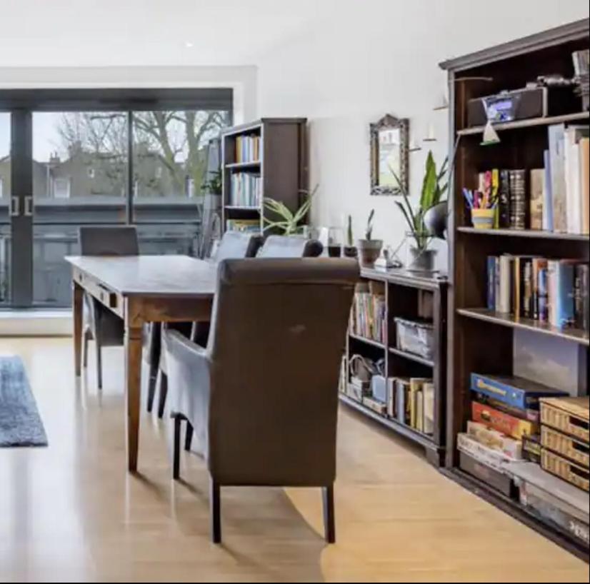 Spacious, Bright And Modern Flat In Holloway ลอนดอน ภายนอก รูปภาพ